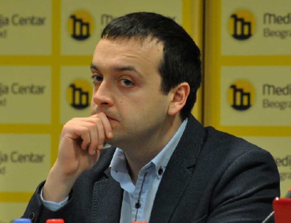 Spot SNS: <span style='color:red;'><b>Za našu decu</b></span>, ali bez Kosova